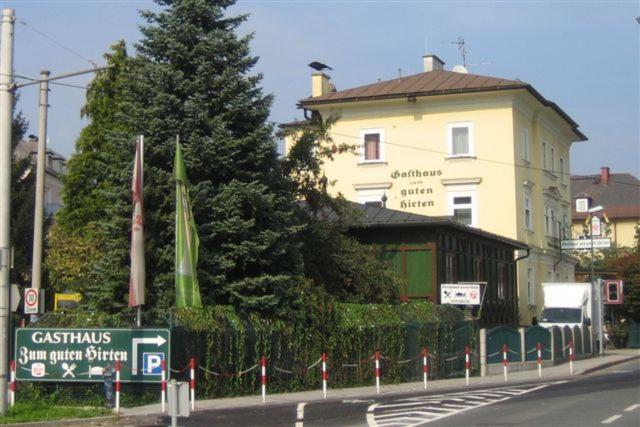 Gasthaus zum guten Hirten Salzburg Exterior foto